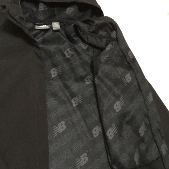 New Balance Rain Jacket - Picture 3 of 3